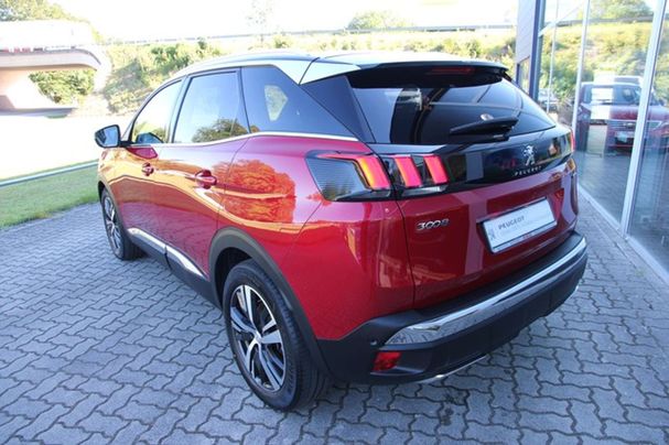 Peugeot 3008 130 EAT8 96 kW image number 3