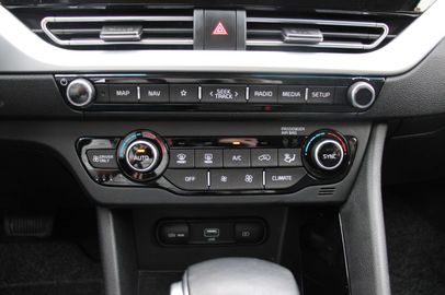 Car image 26