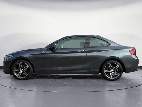 BMW 220i Coupe Sport Line 135 kW image number 5