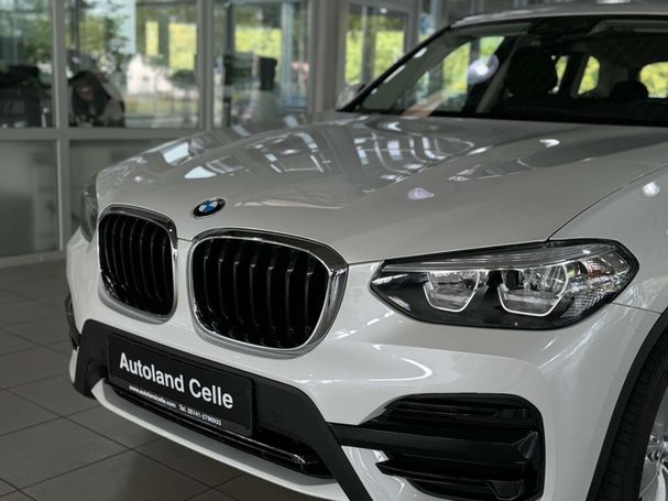 BMW X3 xDrive 140 kW image number 7