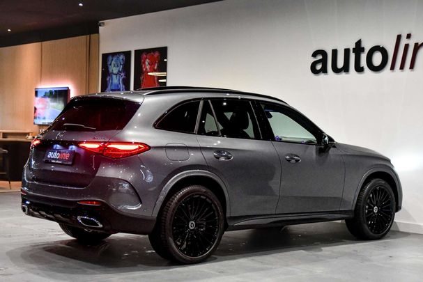 Mercedes-Benz GLC 300 e AMG 4Matic 230 kW image number 4