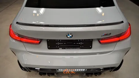 Car image 29