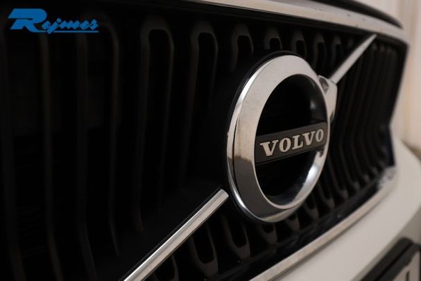 Volvo XC40 B4 Momentum 145 kW image number 23