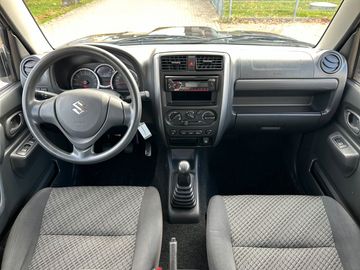 Car image 11