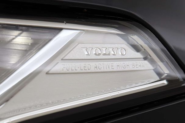 Volvo XC90 T8 Recharge AWD 335 kW image number 32