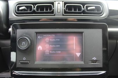 Car image 31