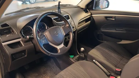 Car image 6