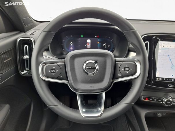 Volvo XC40 B3 Plus 120 kW image number 14