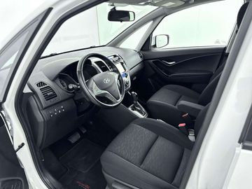 Car image 31