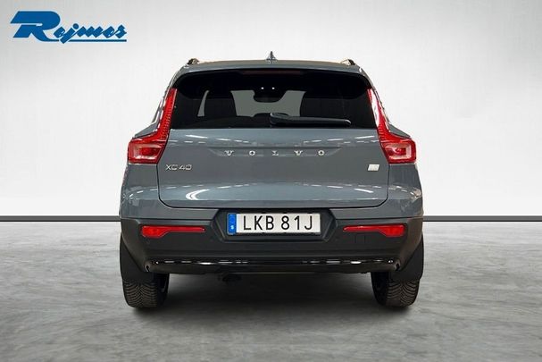 Volvo XC40 Recharge T4 Plus Dark 155 kW image number 3