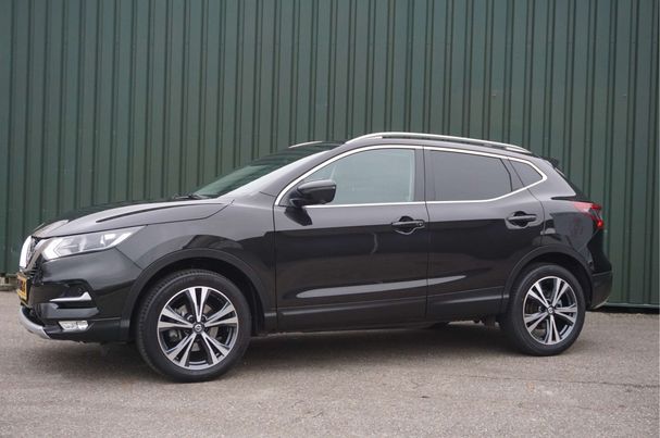 Nissan Qashqai 1.3 DIG-T N-CONNECTA 104 kW image number 1