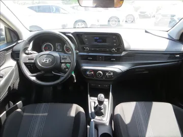 Car image 22