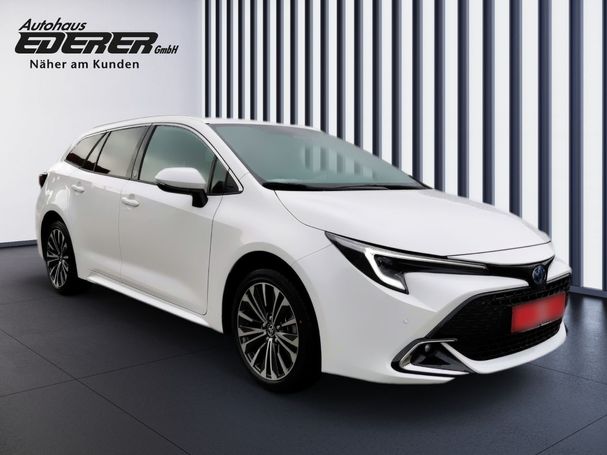 Toyota Corolla 1.8 Hybrid Touring Sports 90 kW image number 14