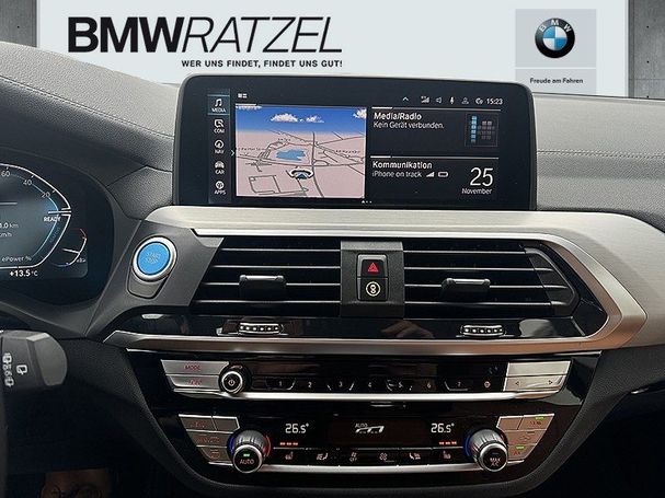 BMW iX3 210 kW image number 12