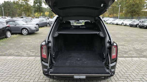 Rolls-Royce Cullinan Black Badge 420 kW image number 16