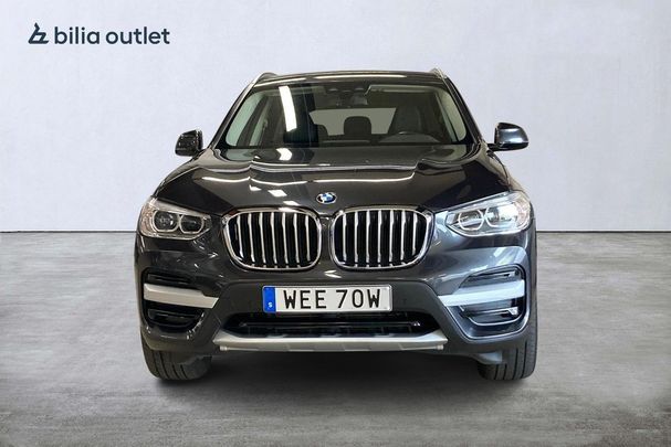 BMW X3 xDrive30e 216 kW image number 3