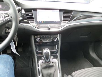 Car image 13