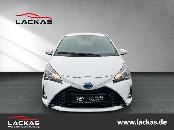 Toyota Yaris Hybrid 74 kW image number 9