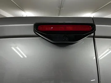 Car image 27