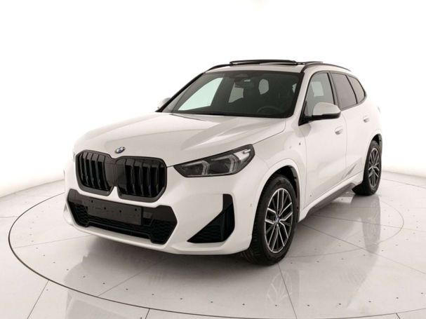 BMW X1 sDrive 115 kW image number 1