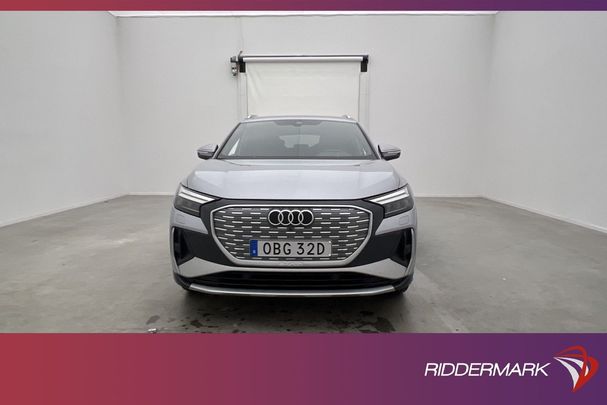 Audi Q4 50 e-tron S-line 221 kW image number 3