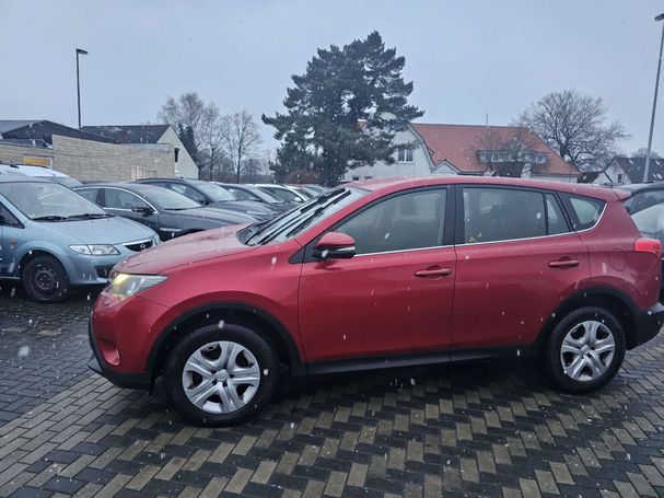 Toyota RAV 4 2.0 4x4 91 kW image number 4