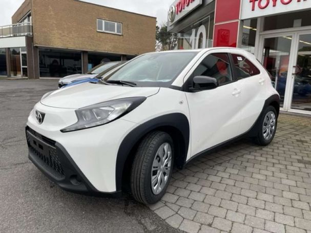 Toyota Aygo X 53 kW image number 1