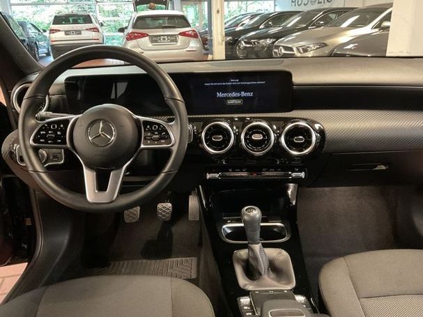 Mercedes-Benz CLA 180 100 kW image number 7