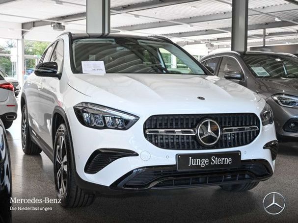 Mercedes-Benz GLA 180 100 kW image number 10