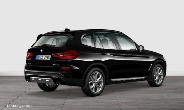 BMW X3 xDrive30e xLine 215 kW image number 2