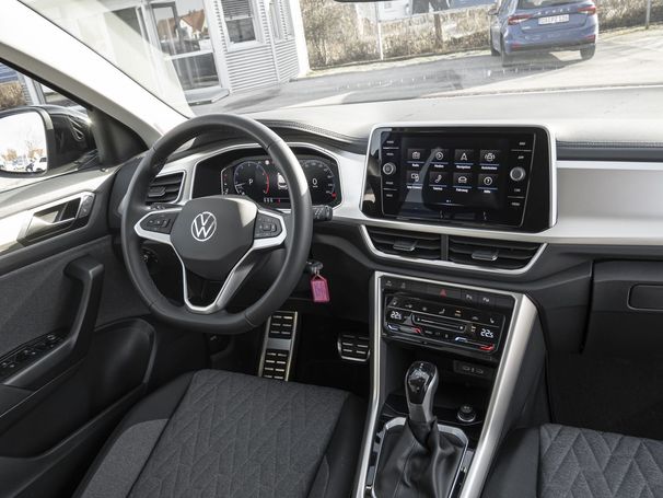 Volkswagen T-Roc 1.5 TSI DSG 110 kW image number 6