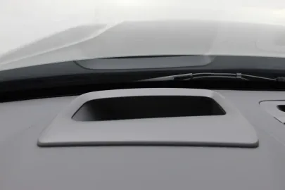 Car image 39