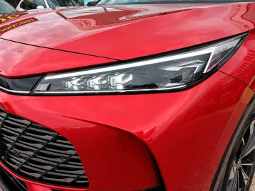 Car image 25