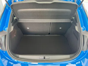 Car image 27