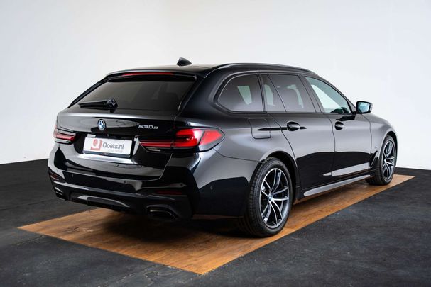 BMW 530 Touring 215 kW image number 2