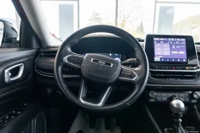 Car image 38