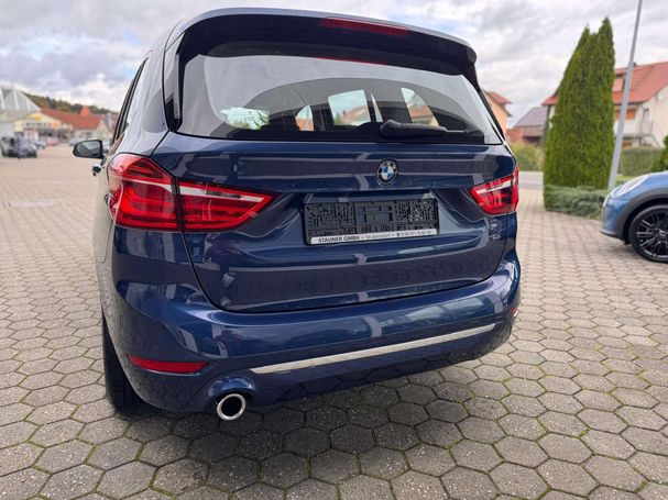 BMW 218i Gran Tourer Luxury Line 100 kW image number 2