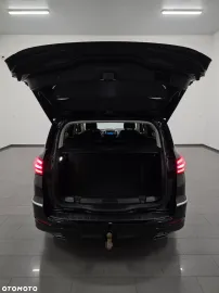 Car image 39
