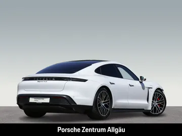 Car image 32