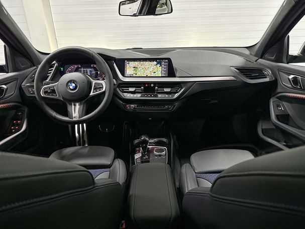 BMW 118i 100 kW image number 14