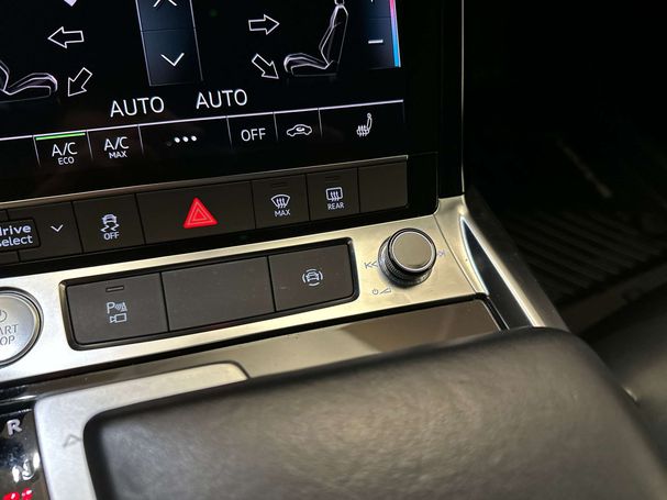 Audi e-tron 55 quattro Advanced 300 kW image number 39