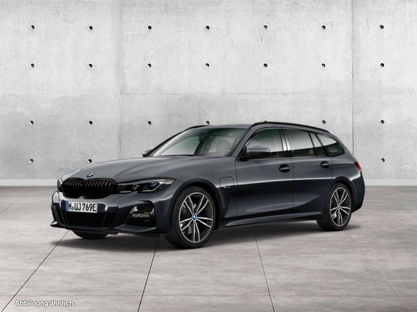 BMW 330 Touring M Sport xDrive 185 kW image number 1