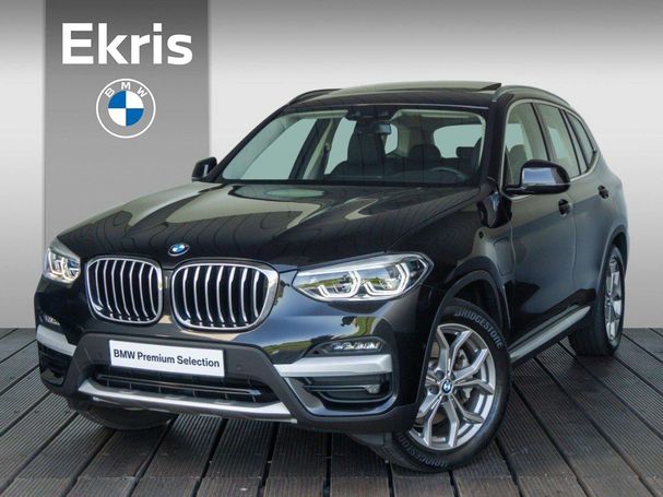 BMW X3 xDrive30e 215 kW image number 1