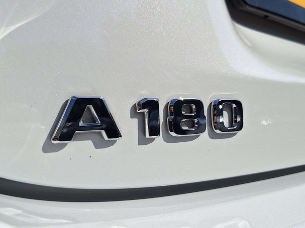 Mercedes-Benz A 180 100 kW image number 50