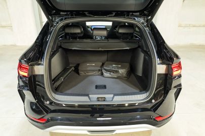 Car image 49