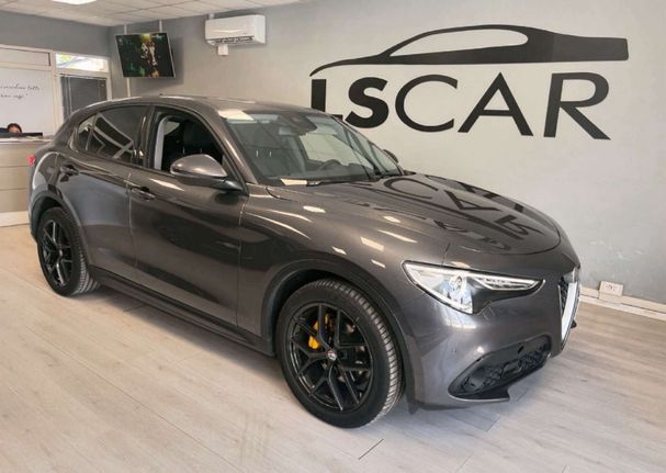 Alfa Romeo Stelvio 2.2 140 kW image number 2