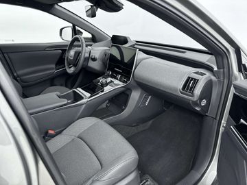 Car image 31