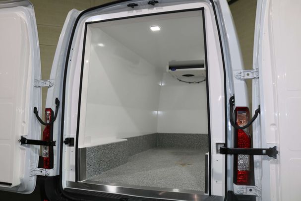 Renault Master DCi 135 99 kW image number 16