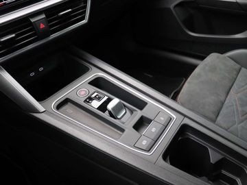 Car image 31