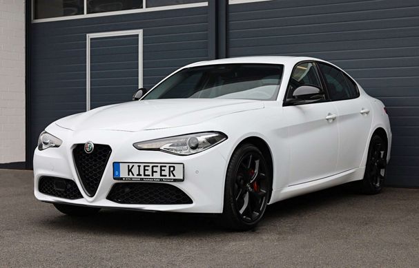 Alfa Romeo Giulia 2.0 206 kW image number 1